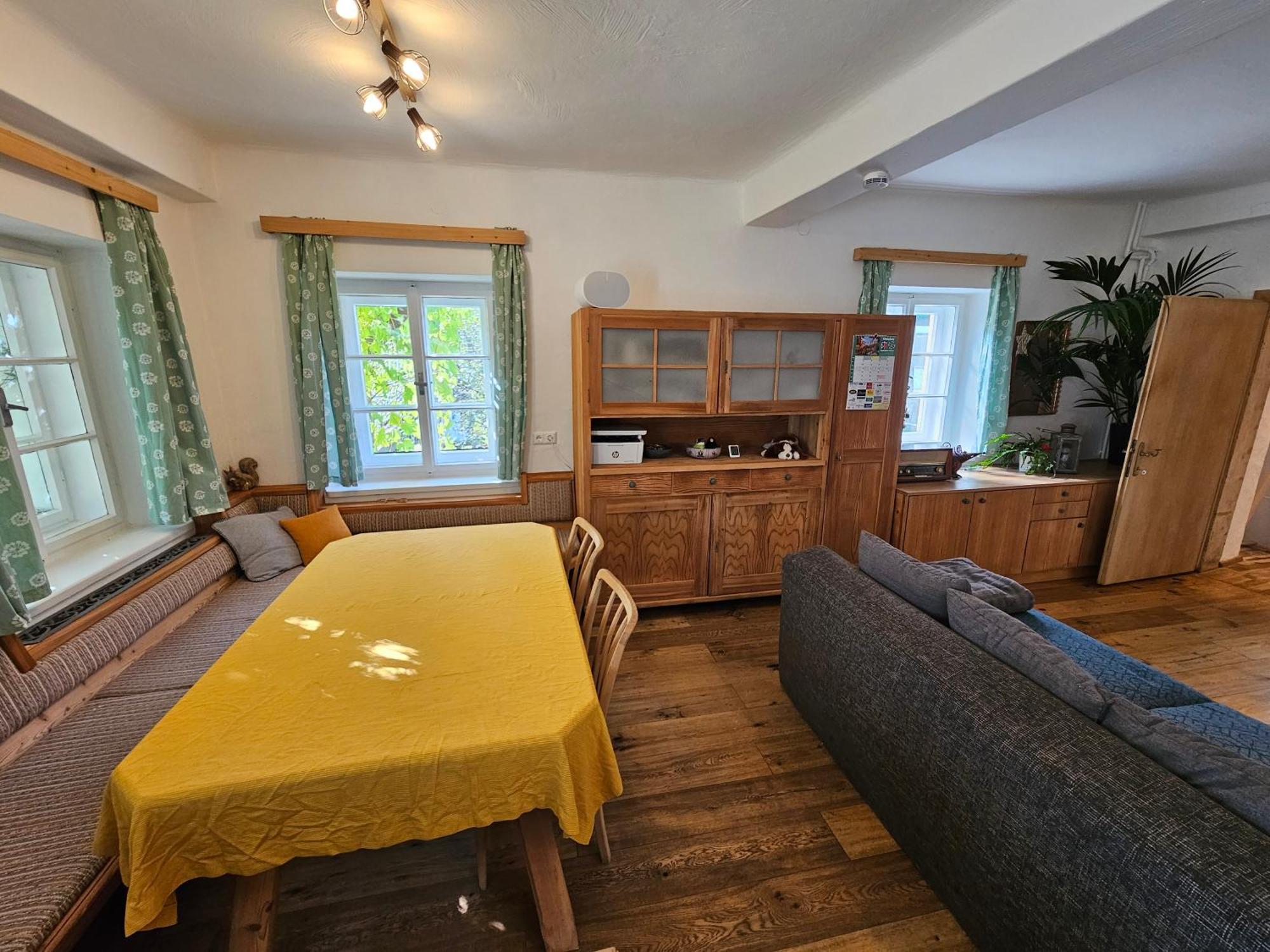 Premium Apartment Mit Privatem Whirlpool, Sauna, Garten Sankt Martin am Grimming Bagian luar foto
